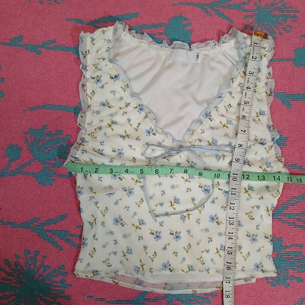 Isalis Womens Medium Boxy Cropped Shabby Chic Dainty Top Fairy Coquette Tulle — image 2 of 8